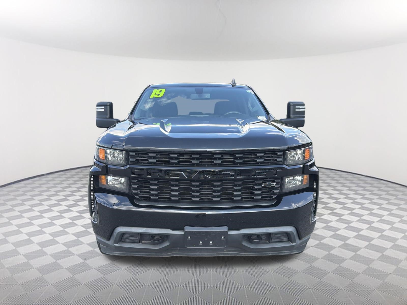 chevrolet silverado 1500 2019 3GCUYBEFXKG700402 image chevrolet silverado 1500 2019 3GCUYBEFXKG700402 image